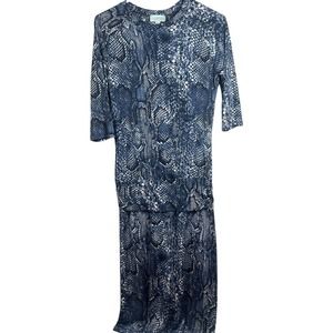 Veronica M Blue White 3/4 Sleeve Animal Print Knit Stretch Dress‎ Womens Sz XS